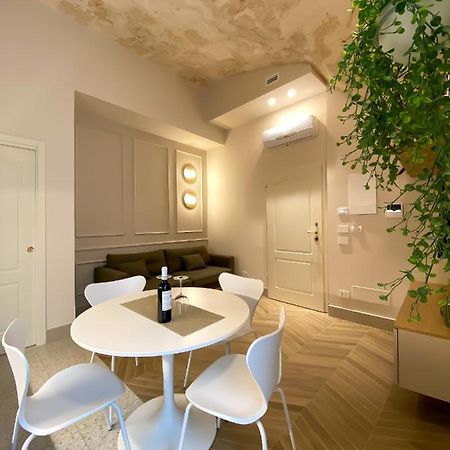 Dimore Garibaldi - Puglia Mia Apartments Monopoli Esterno foto